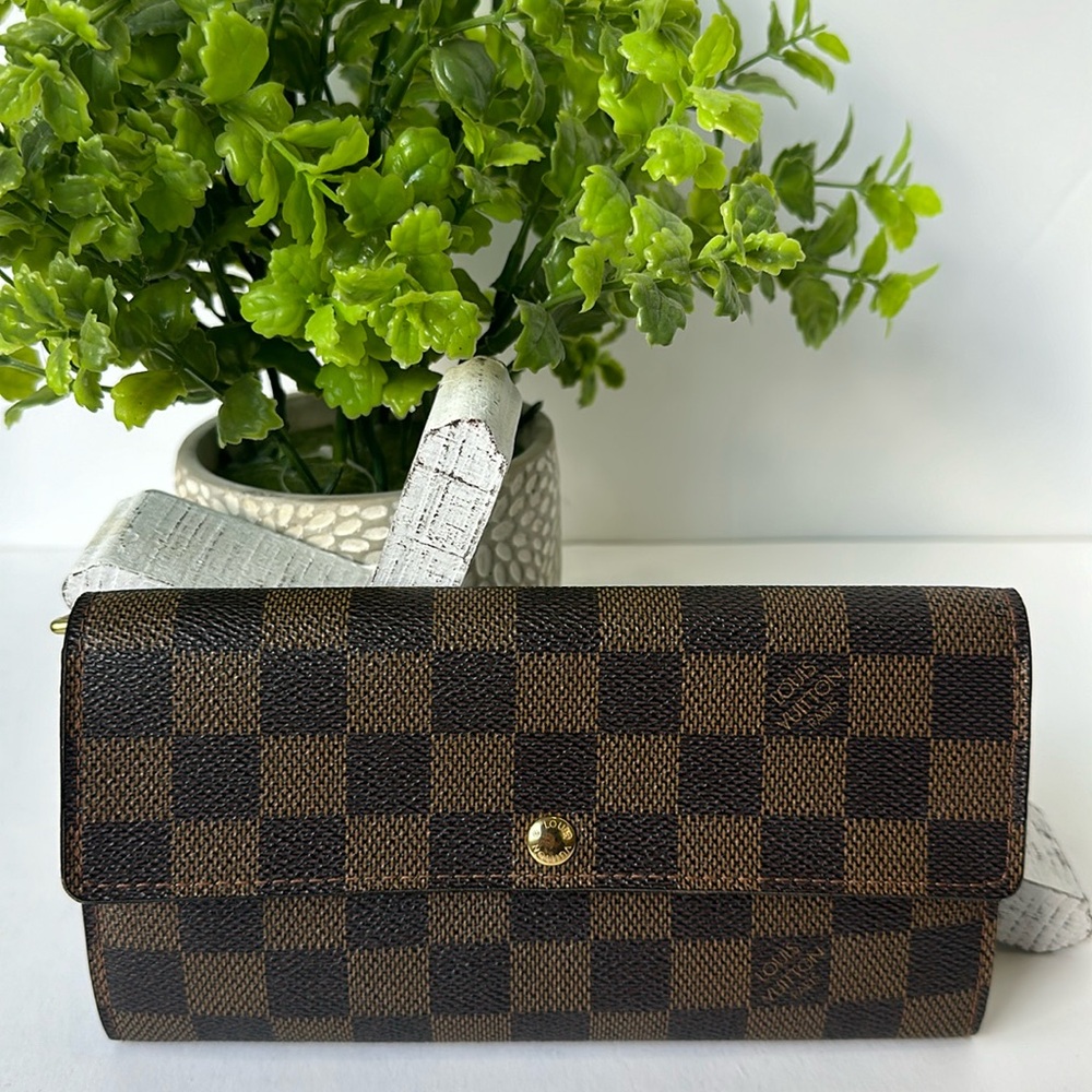 Louis Vuitton Damier Ebene Wallet